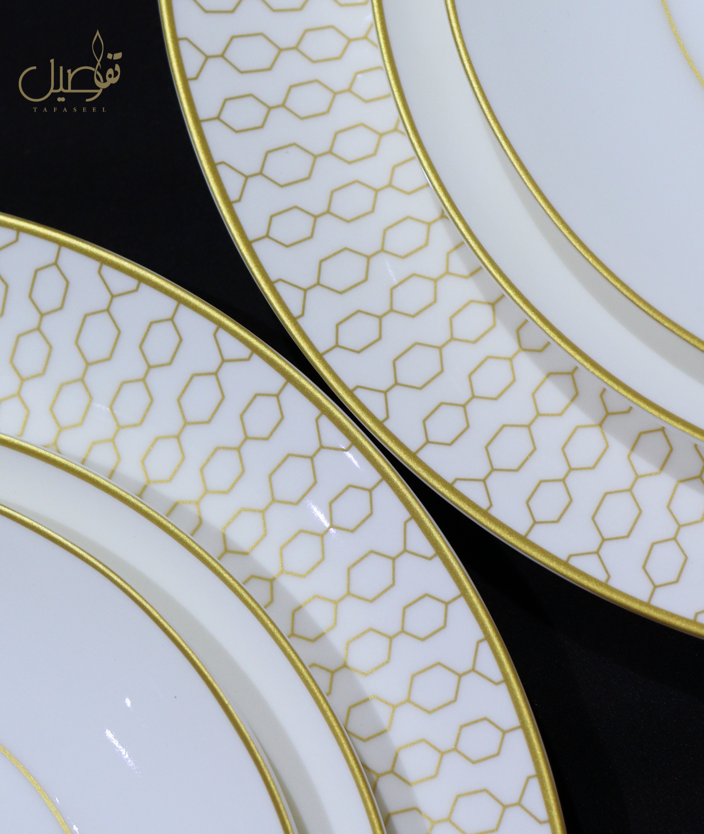 "أناقة البساطة بين يديك🍽️✨"