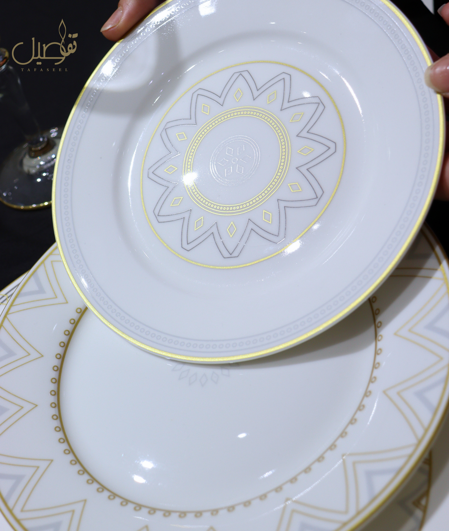 🌟 أناقة المائدة تبدأ هنا! 🌟