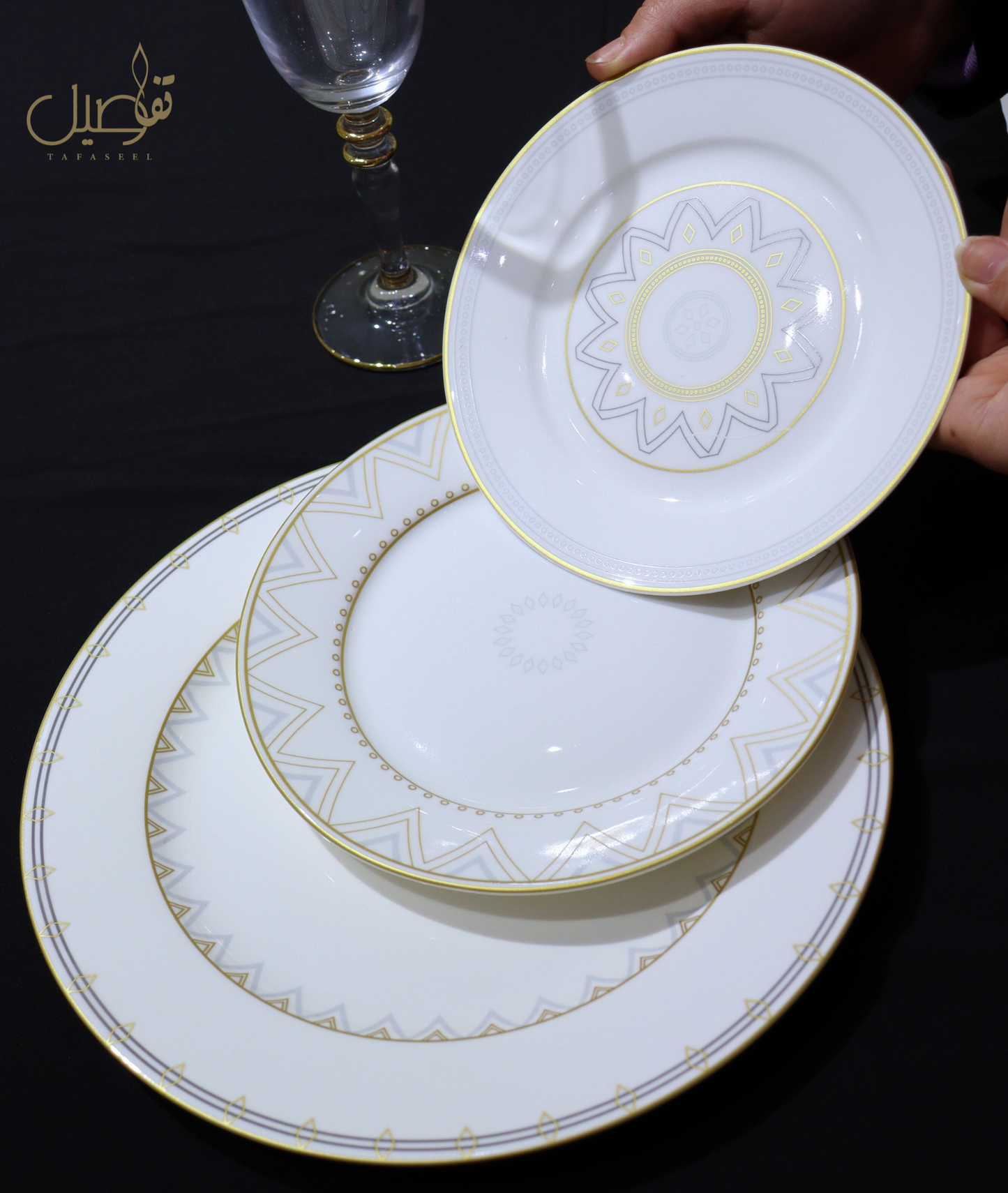 🌟 أناقة المائدة تبدأ هنا! 🌟