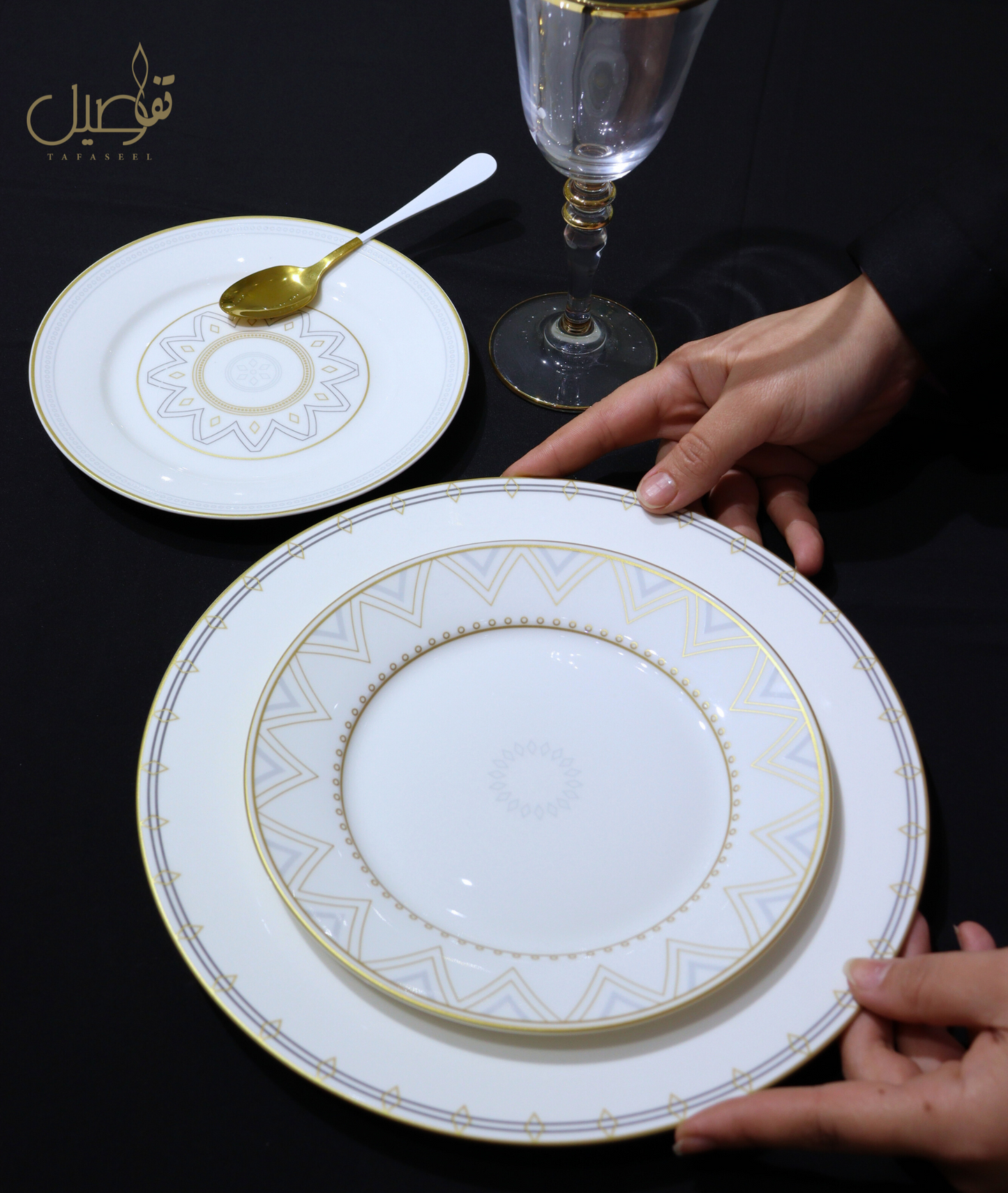 🌟 أناقة المائدة تبدأ هنا! 🌟