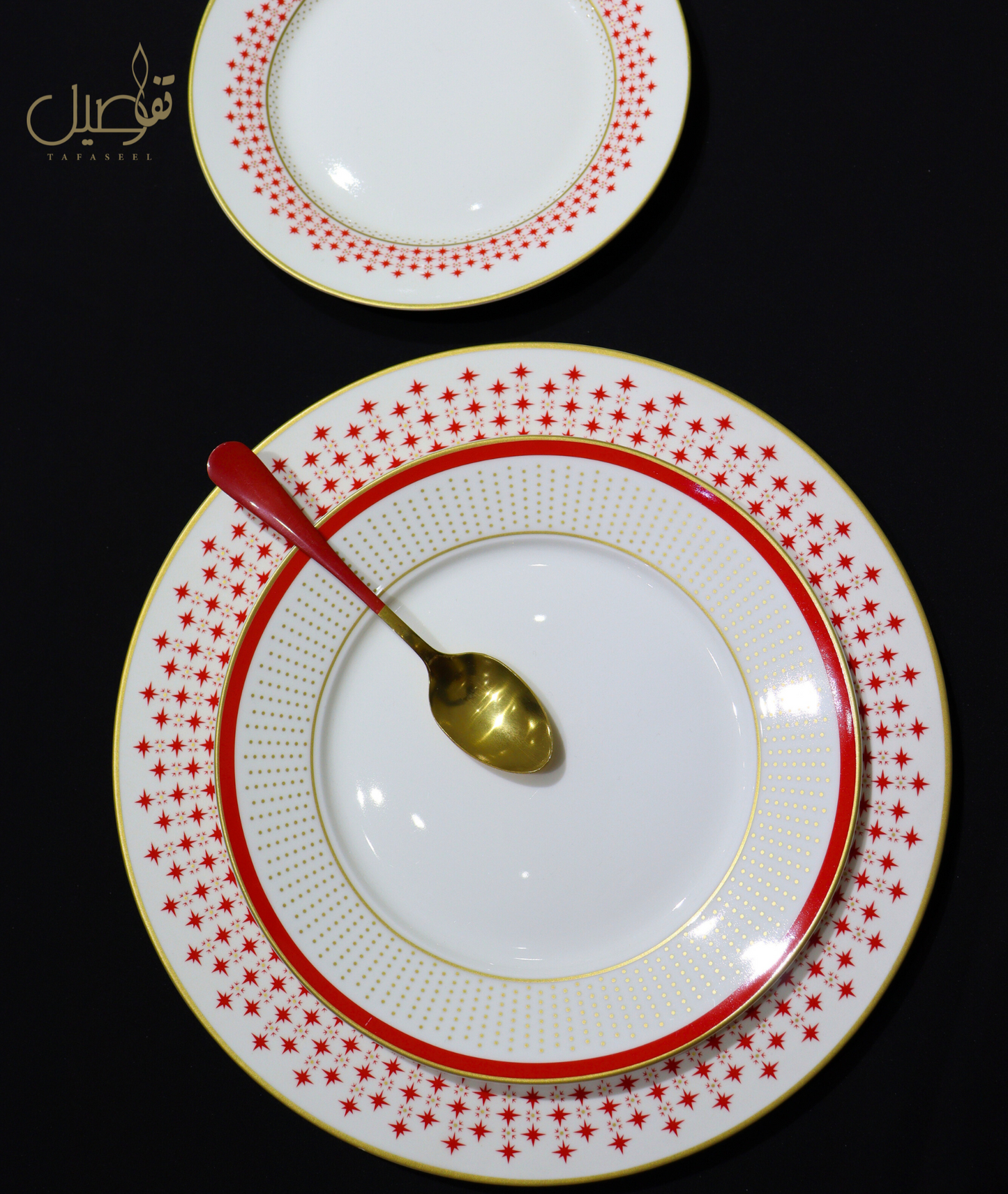 ✨ طقم فاخر باللون الأحمر لجلساتك المميزة ✨