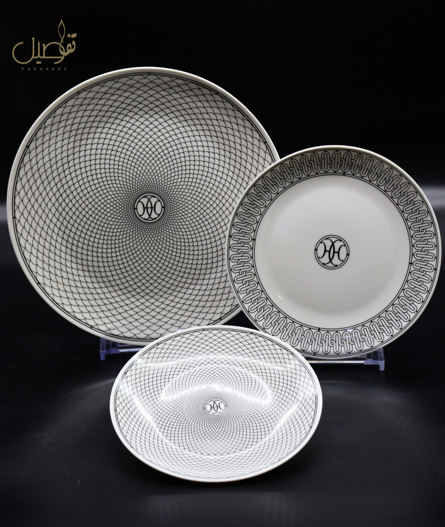 طقم أنيق بـ 30 قطعة – بساطة ورُقي في كل تفاصيله! 🍽️☕