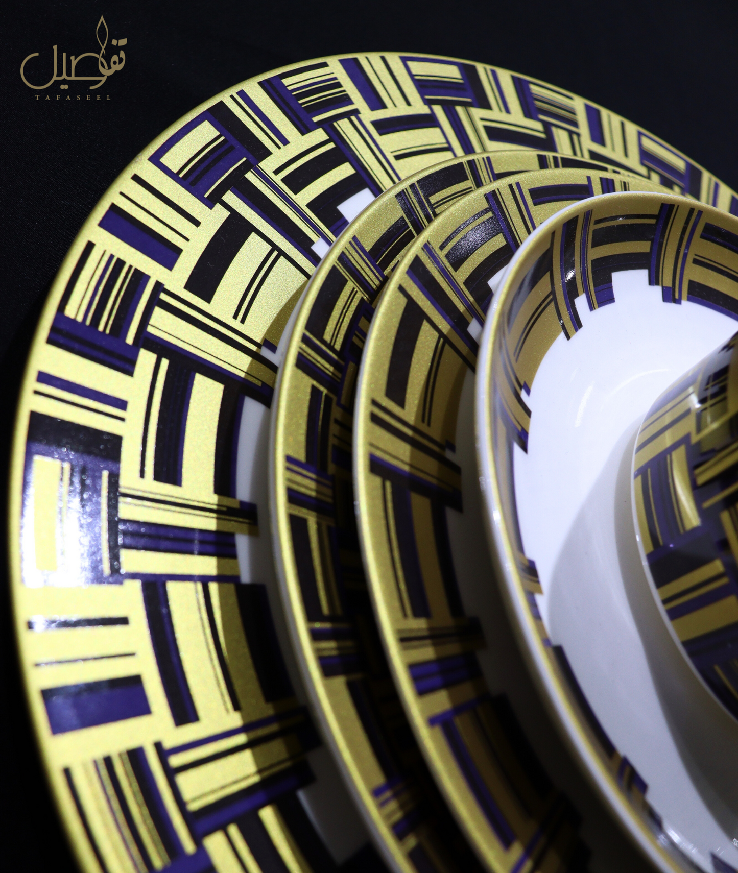 ✨ طقم الأحلام لمائدتك! 30 قطعة من الأناقة ✨