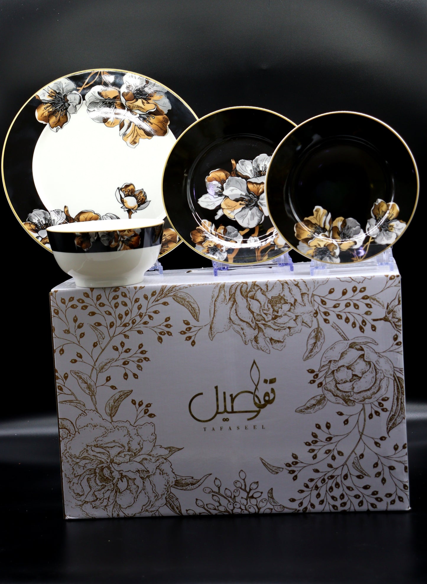 طقم المائدة الأسود الفخم المزخرف بالورود الراقية