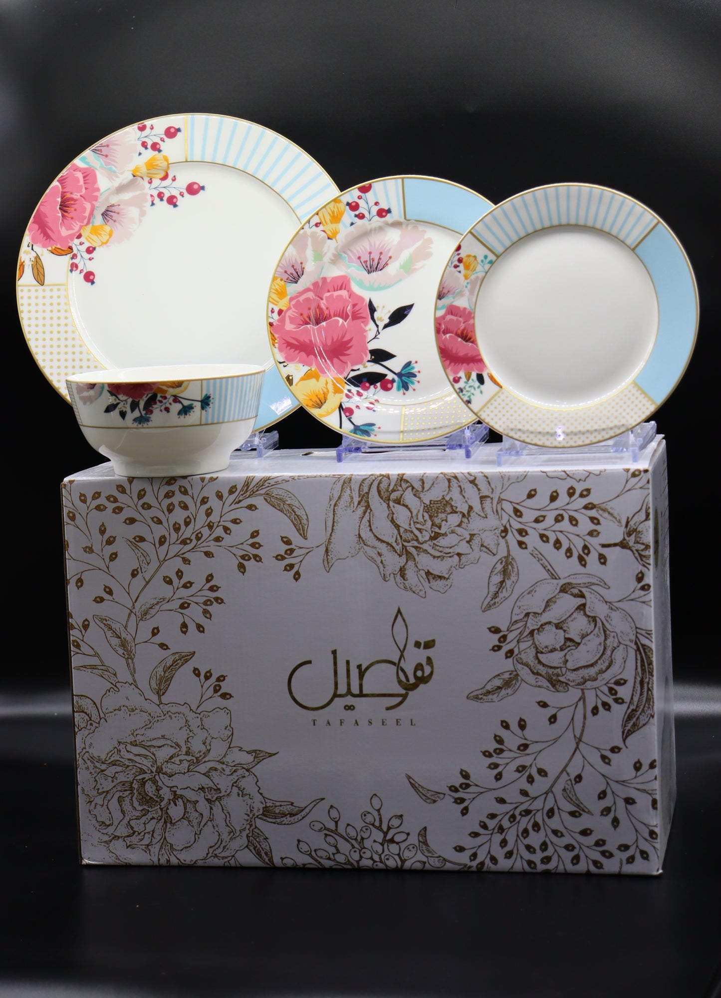 ✨ طقم زهري فخم لـ 6 أشخاص – أضف لمسة من الأناقة إلى مائدتك! ✨