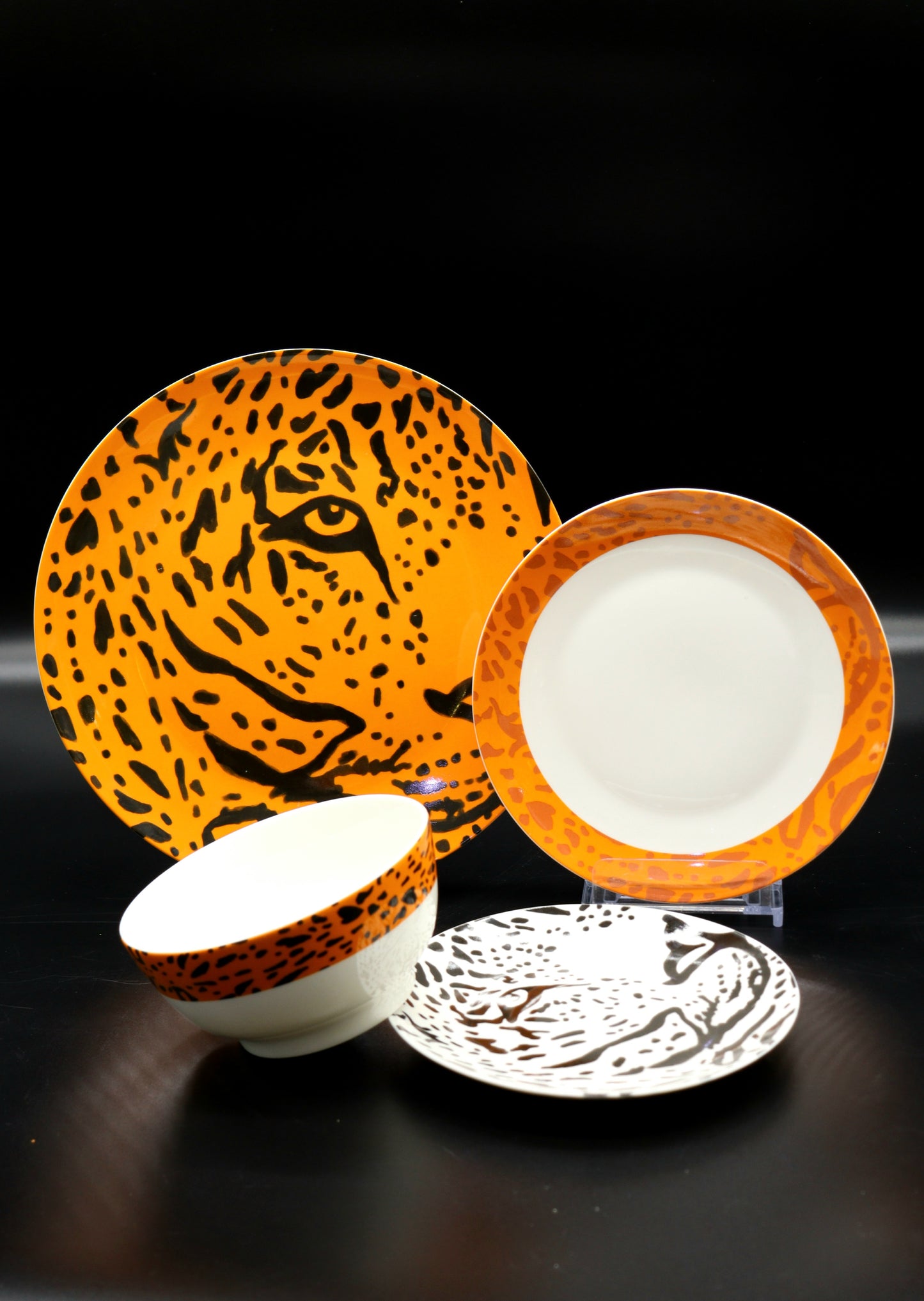 طقم فاخر بلون برتقالي عصري يتكون من 24 قطعة