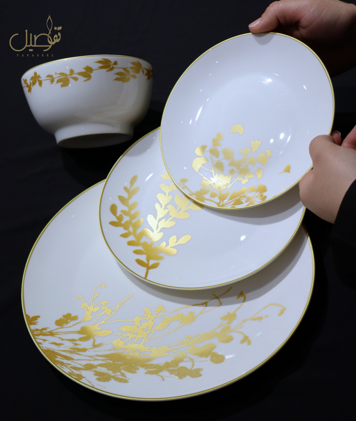 طقم مائدة أبيض فاخر لـ 6 أشخاص – أناقة لا تُقاوَم! ✨