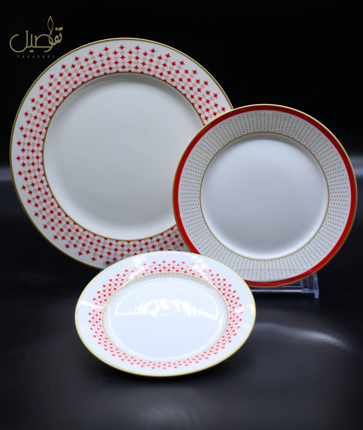 ✨ طقم فاخر باللون الأحمر لجلساتك المميزة ✨