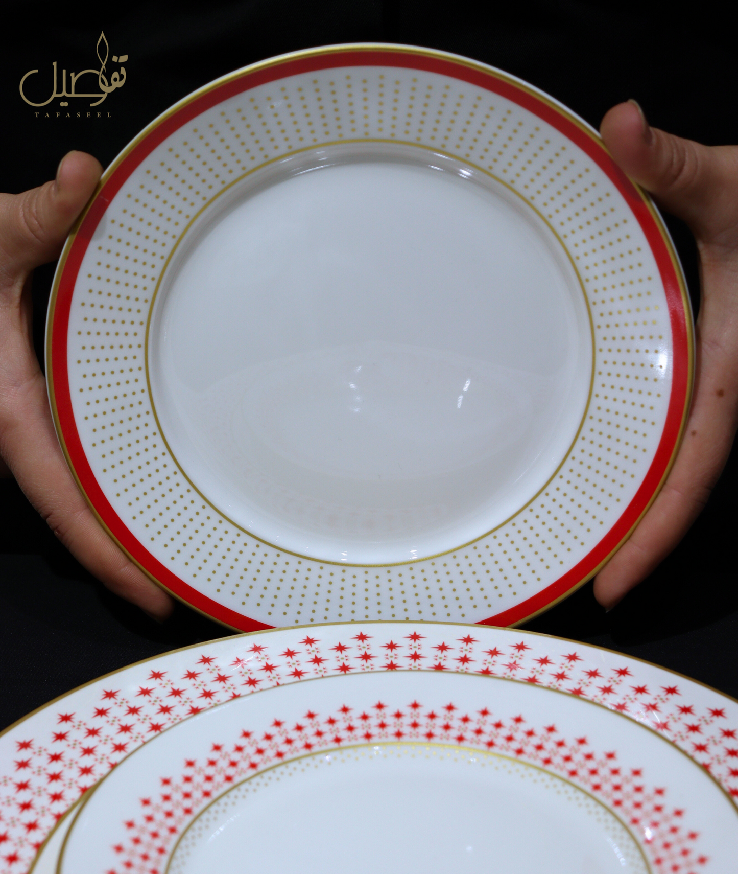 ✨ طقم فاخر باللون الأحمر لجلساتك المميزة ✨