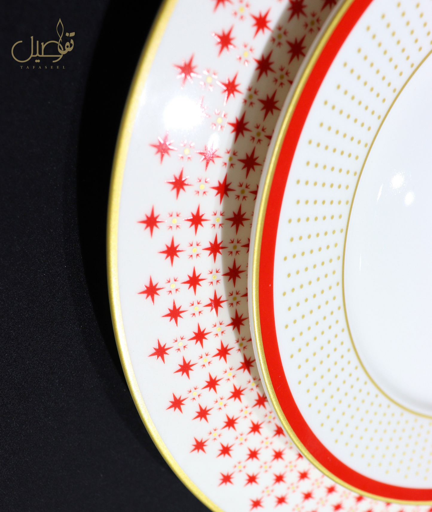 ✨ طقم فاخر باللون الأحمر لجلساتك المميزة ✨