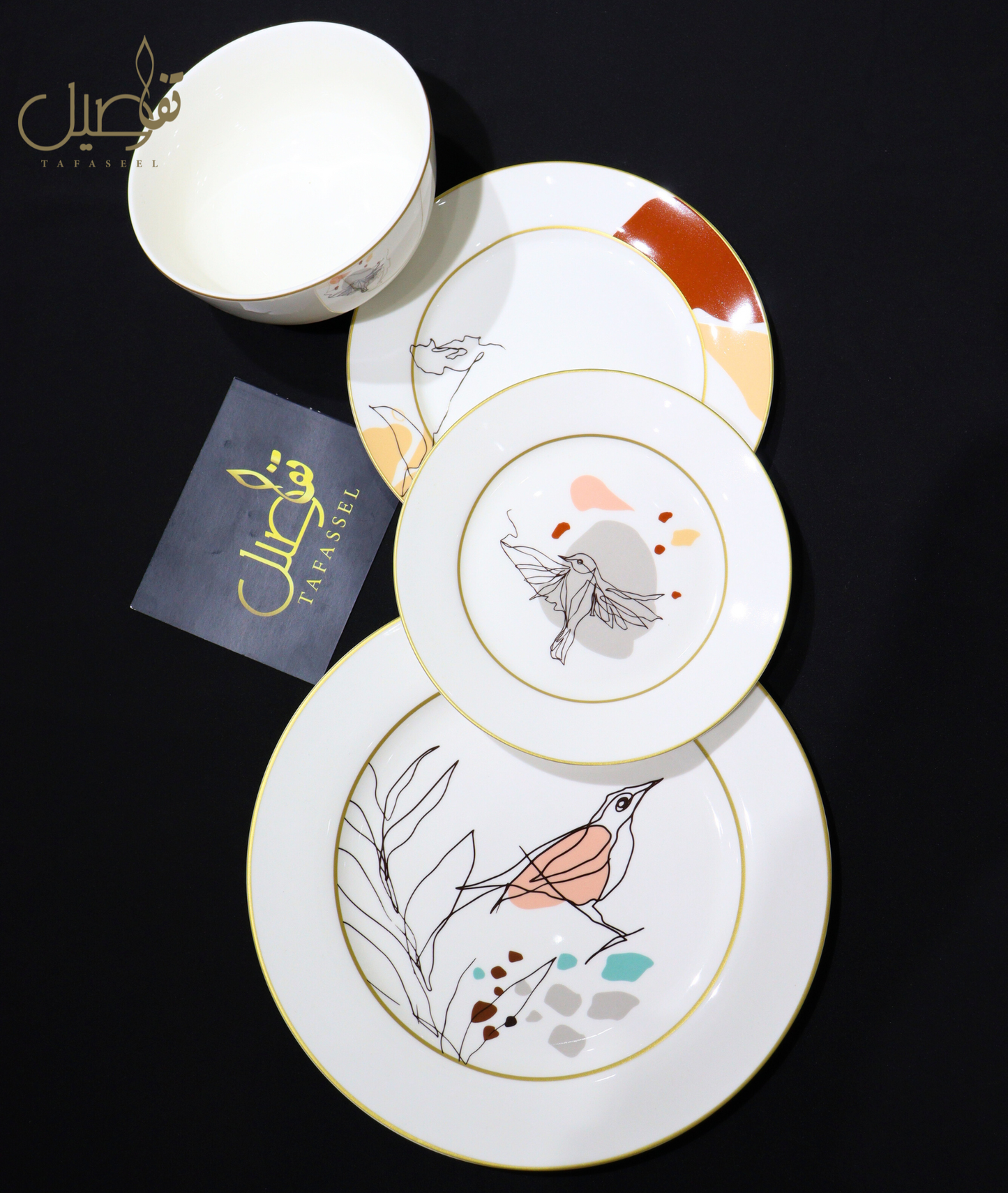 ✨ "طقم الطائر المميز - جمال وأناقة على مائدتك" ✨